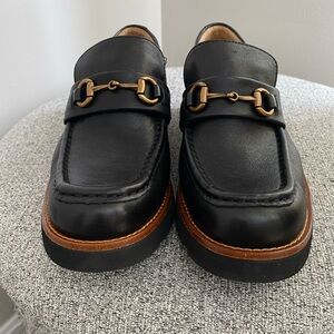 Sofft Prewitt black loafers in women’s size 7.5